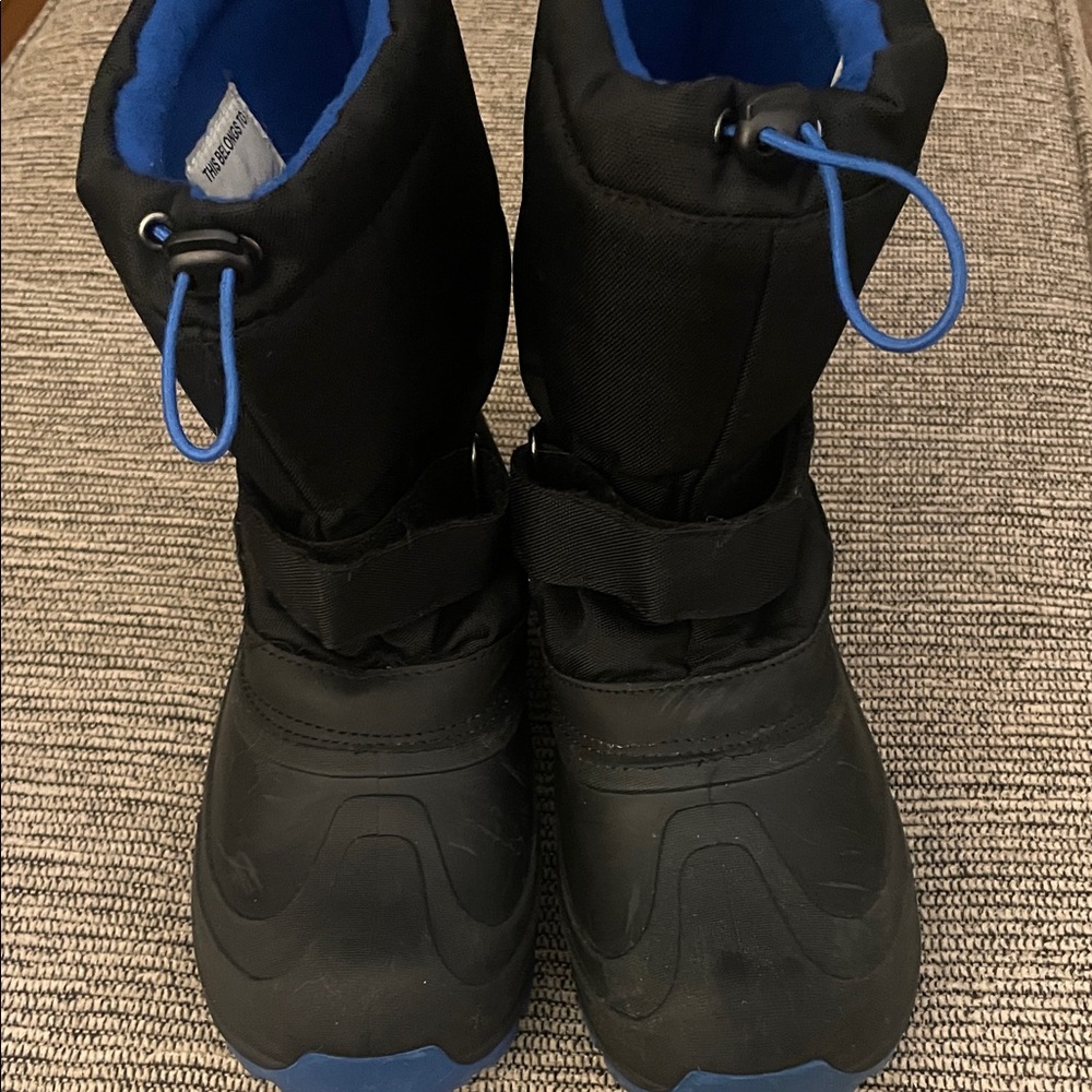 Cozy Black and Blue Kids Snow Boots